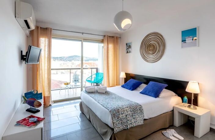 APPARTEMENT BORD DE MER VUE PANORAMIQUE — photo 5