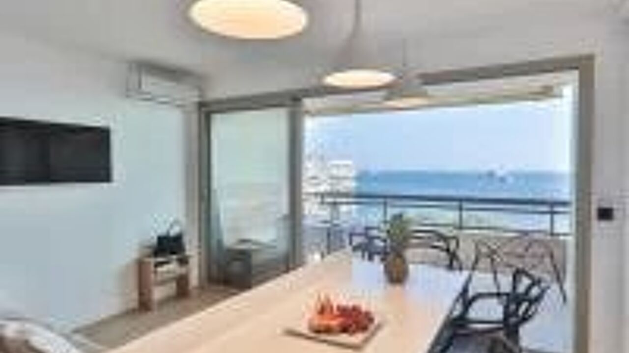 immeuble  pièces 1200 m2 à vendre à Antibes (06600)