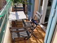 DEUX PIECES CENTRE VILLE PROCHE PLAGES — photo 2