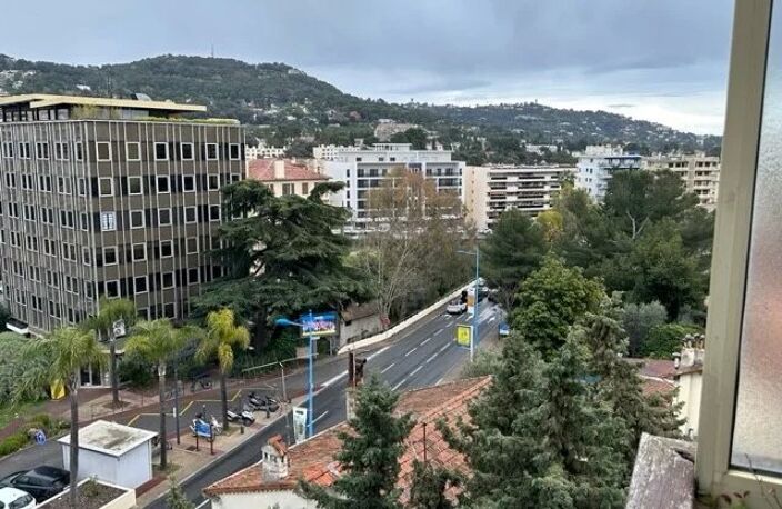 LE CANNET F3 traversant parking et cave — photo 3