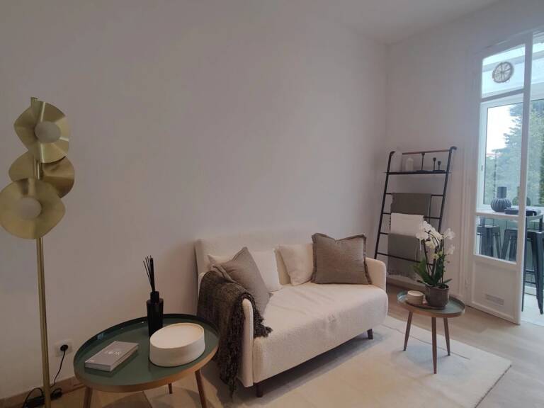 chambre de bonne avec loggia — photo 1