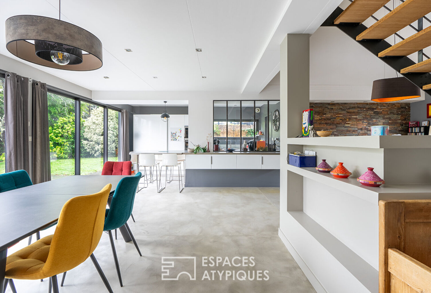 Contemporaine à l'ambiance douce — photo 1