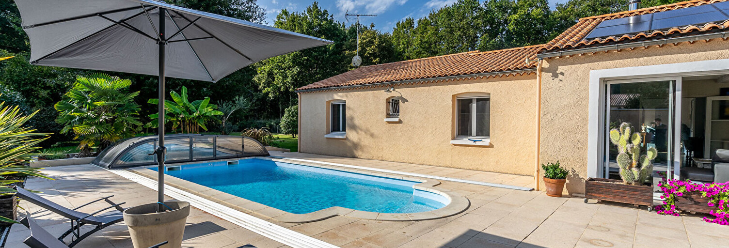 Maison 8 Pièces 207 m² à vendre à La Chevrolière (44118)