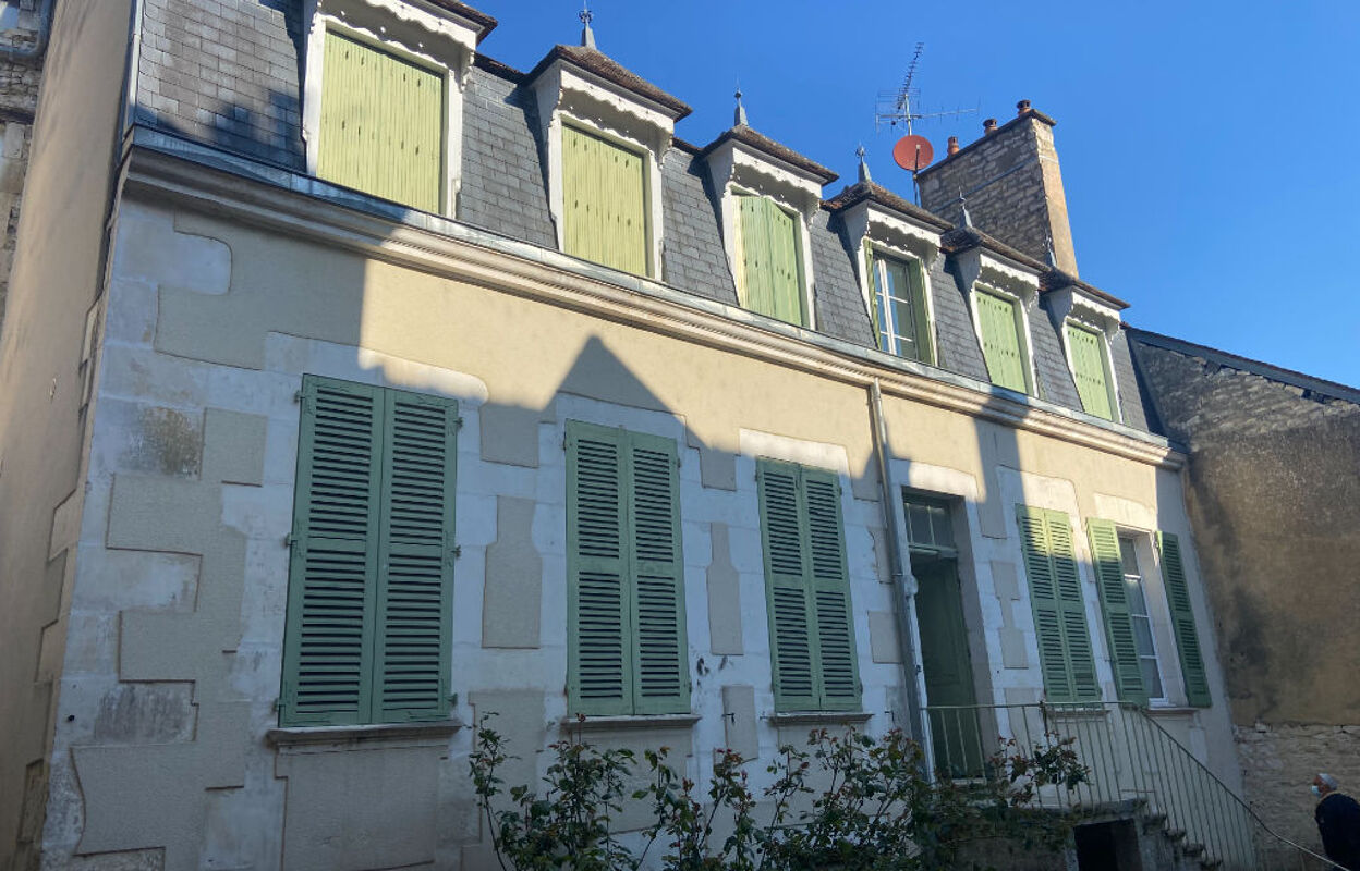 immeuble  pièces 157 m2 à vendre à Tonnerre (89700)