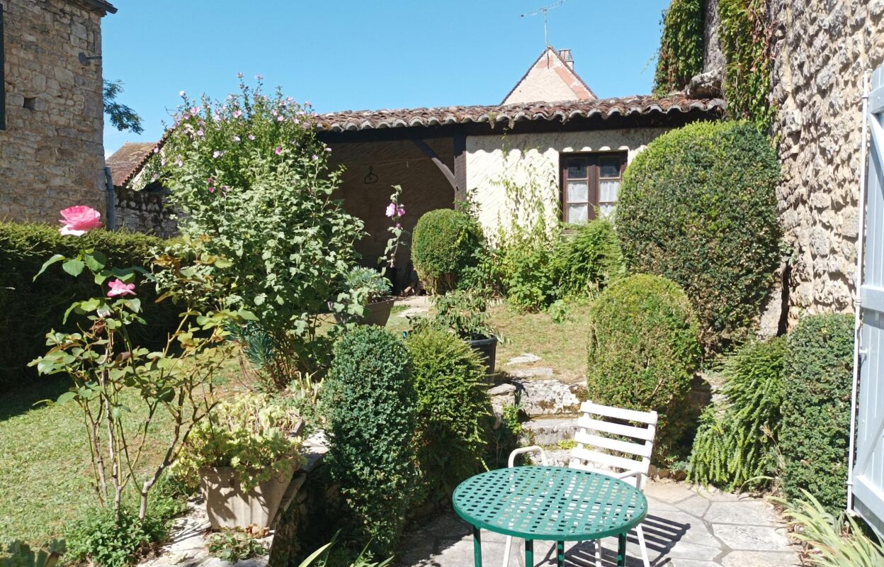 maison 7 pièces 175 m2 à vendre à Montfaucon (46240)