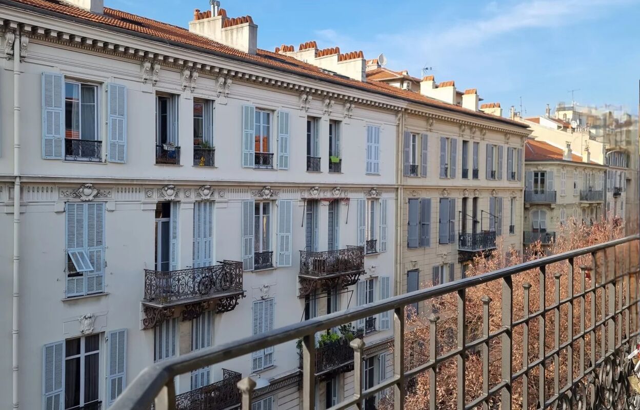 appartement 3 pièces 71 m2 à vendre à Nice (06000)