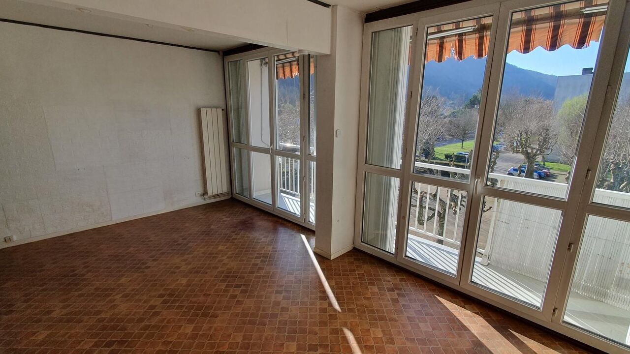 appartement 4 pièces 79 m2 à vendre à Saint-Martin-d'Hères (38400)