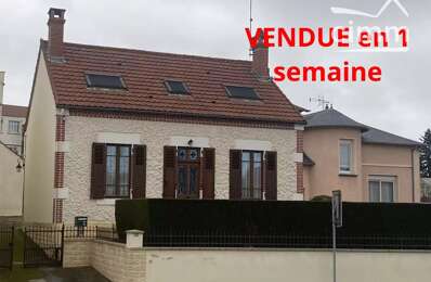 maison  pièces  m2 à vendre à Dompierre-sur-Besbre (03290)