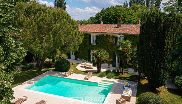 Villa / Maison 7 pièces  à vendre Surgères 17700