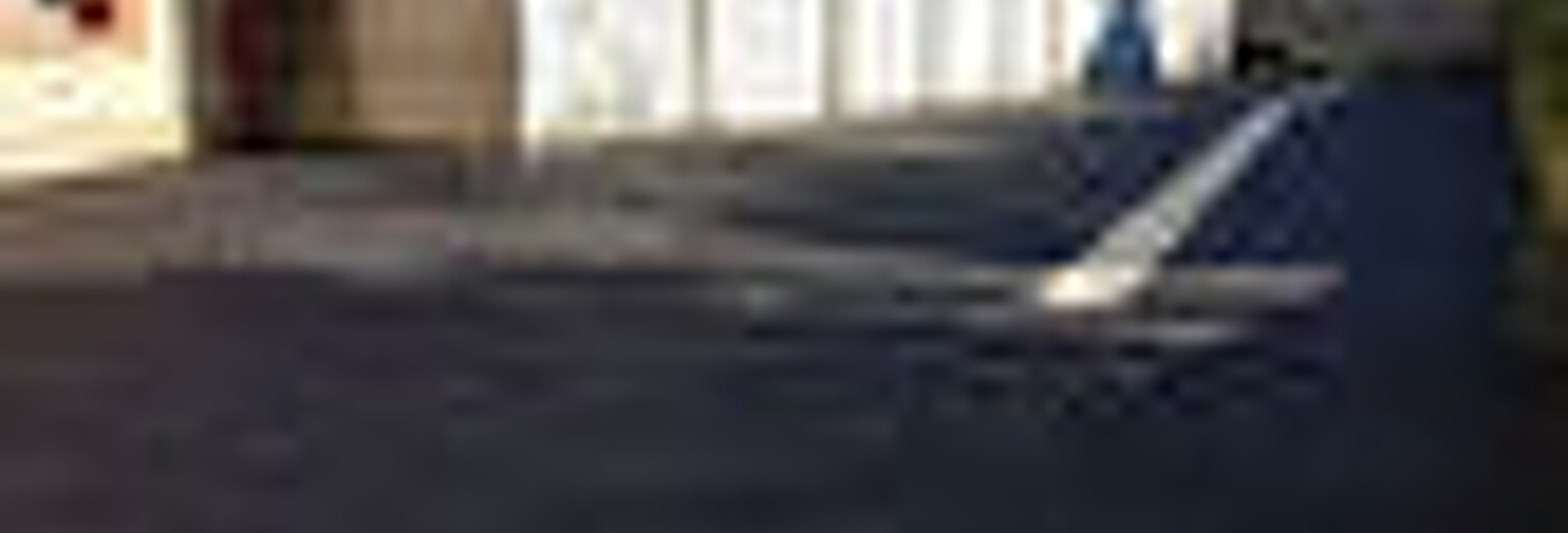 Garage   m² à louer à Bourges (18000)