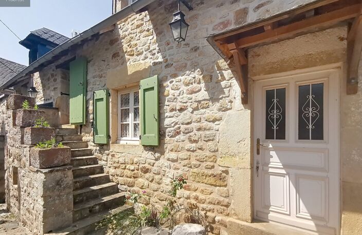 Maison en pierre à BERTHOLENE — photo 2