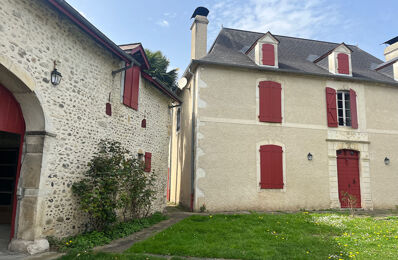 location maison 1 600 € CC /mois à proximité de Montardon (64121)