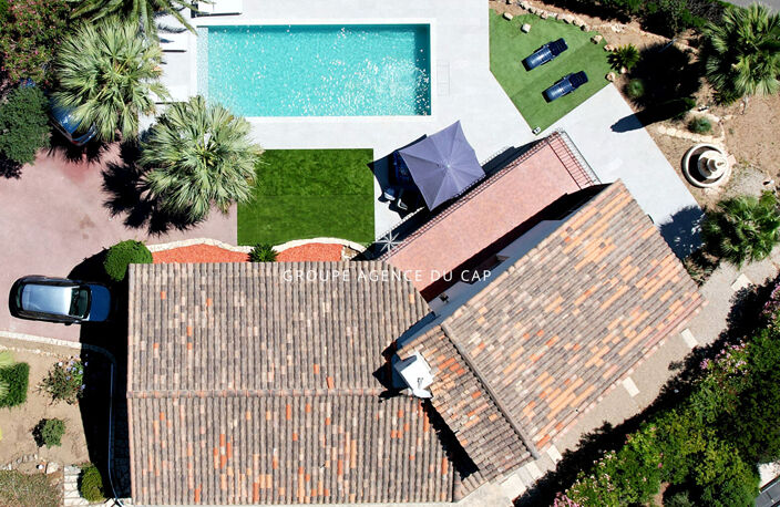 VILLA RENOVEE 7 PIÈCES 200 M²  AVEC VUE DEGAGÉE MER, AUX ISSAMBRES — photo 3