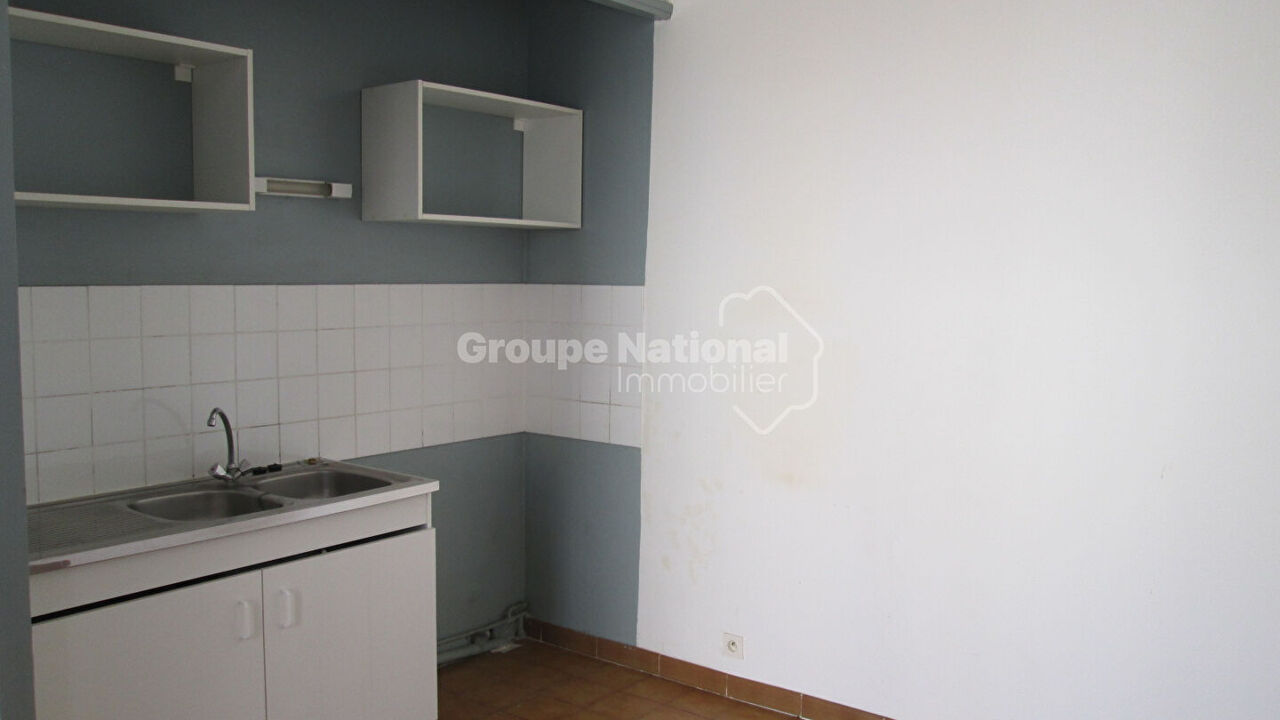 appartement 2 pièces 28 m2 à louer à Nîmes (30000)