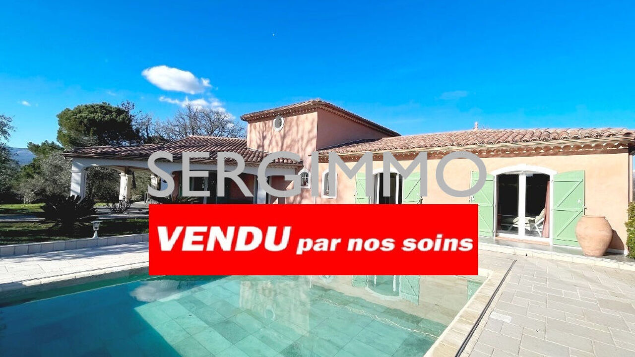 maison 6 pièces 245 m2 à vendre à Montauroux (83440)