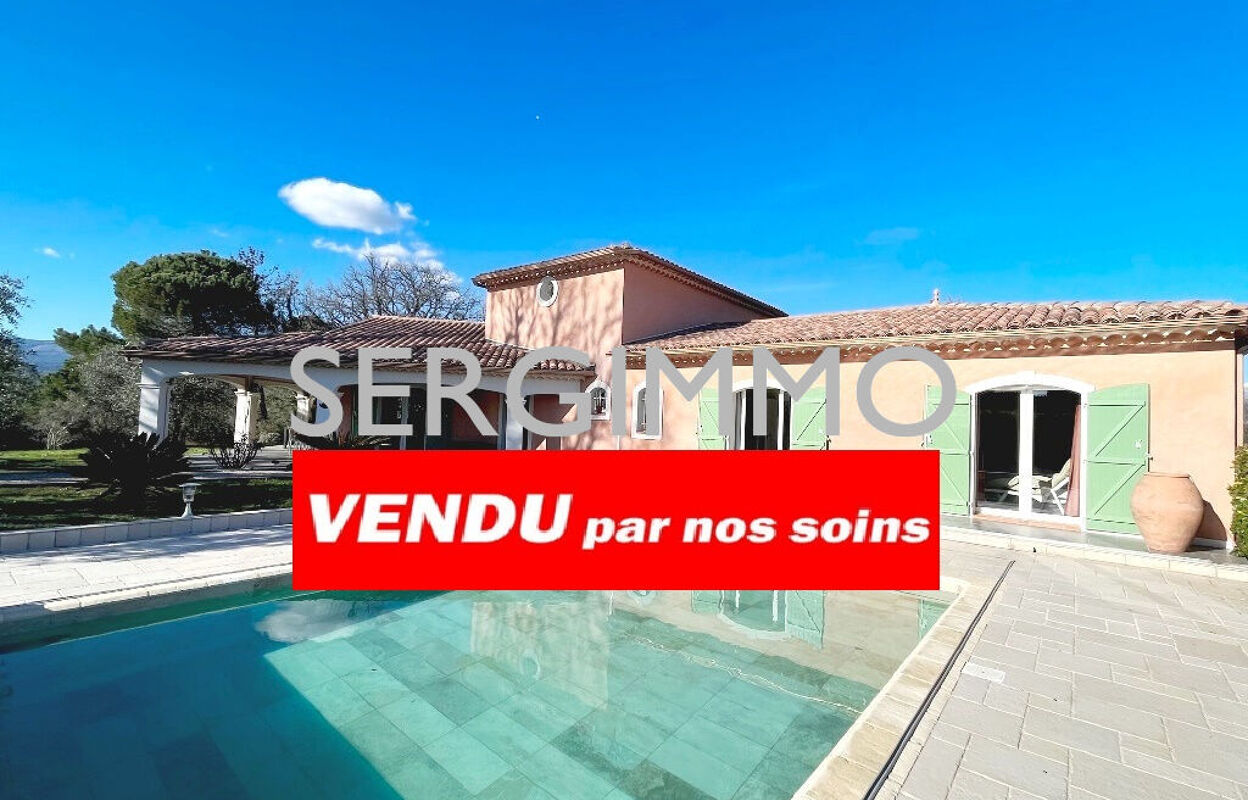 maison 6 pièces 245 m2 à vendre à Montauroux (83440)