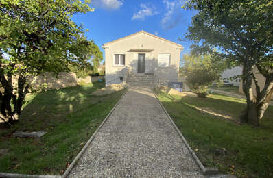 location maison 1 115 € CC /mois à proximité de Saint-Marcel-d'Ardèche (07700)