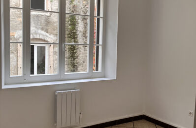 location appartement 545 € CC /mois à proximité de Aigremont (30350)