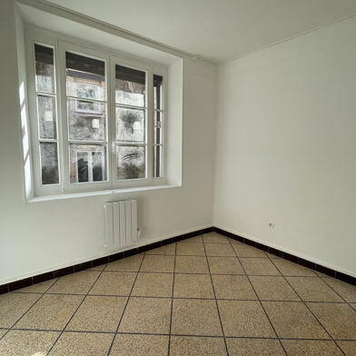 Appartement 3 pièces 545 €