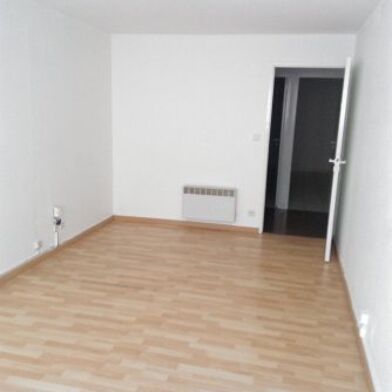 Bureau 55 m²