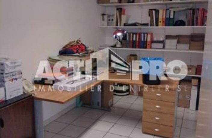 Bureaux à louer — photo 4