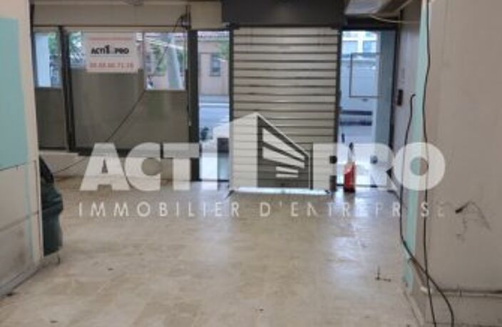 Murs Commerciaux à louer — photo 4