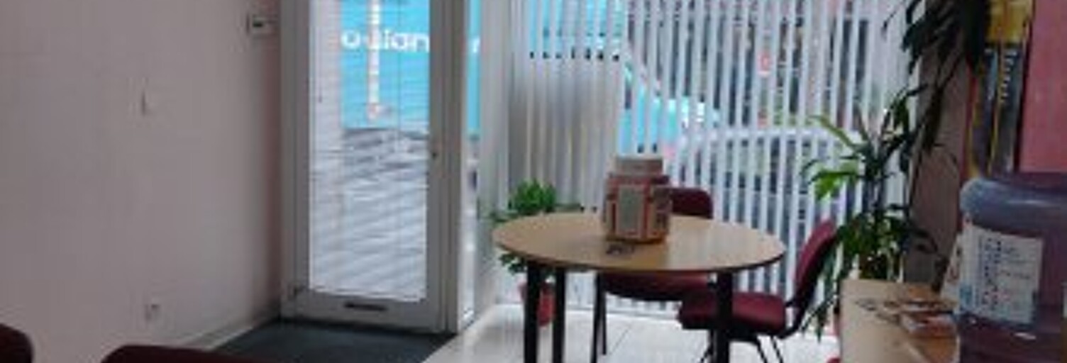 Bureau  90 m² à louer à Perpignan (66000)