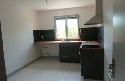 location maison 829 € CC /mois à proximité de Ligugé (86240)
