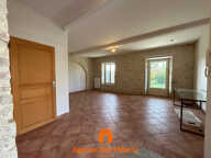 F4 — photo 2