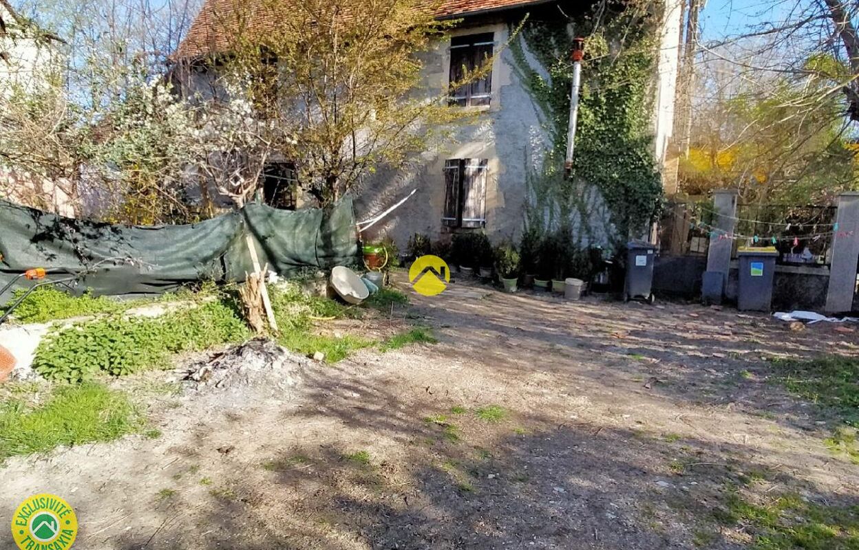 maison 5 pièces 180 m2 à vendre à La Guerche-sur-l'Aubois (18150)