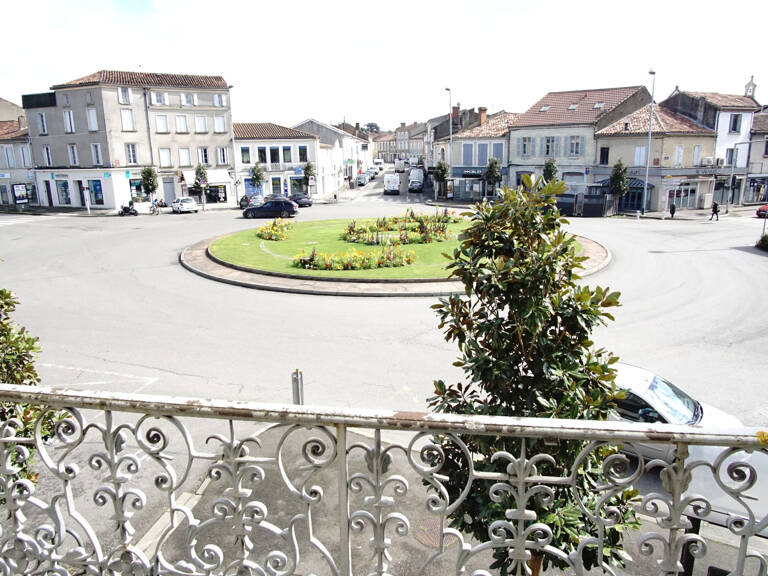 LOCAL PROFESSIONNEL CENTRE VILLE — photo 1