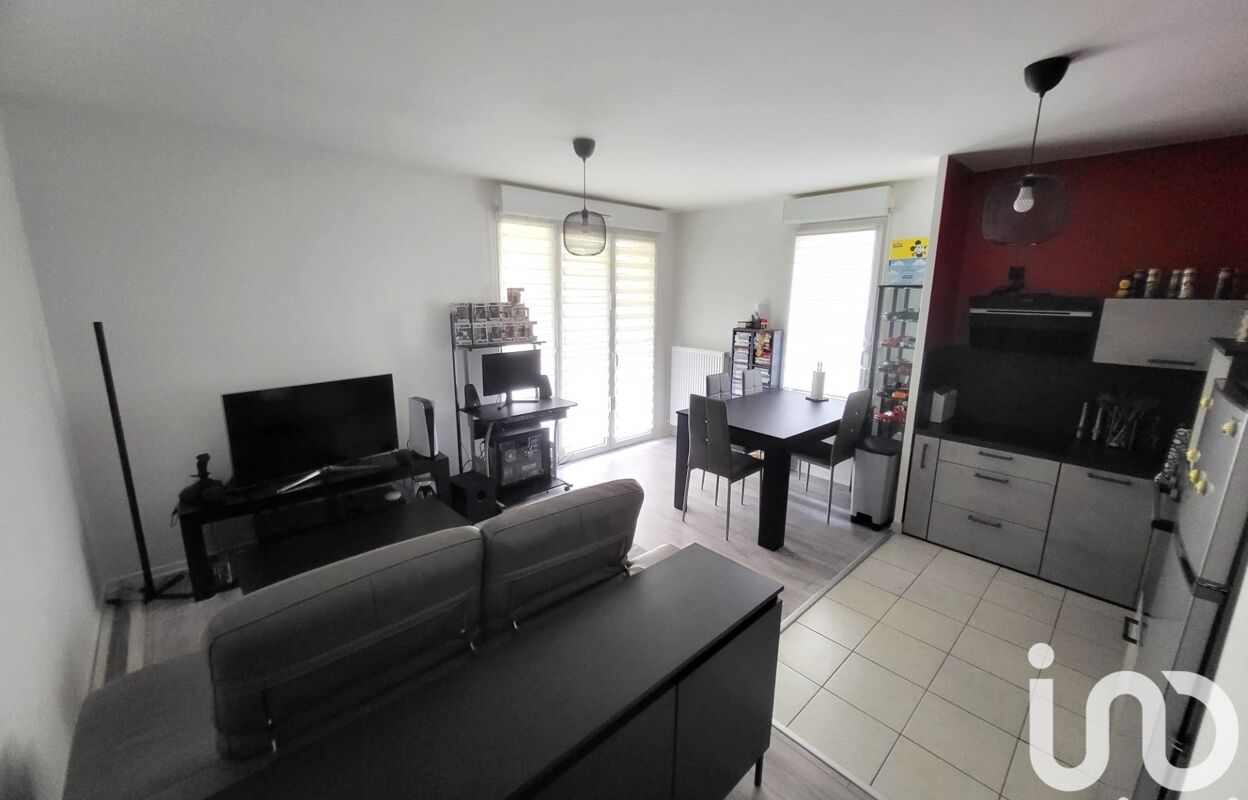 appartement 2 pièces 42 m2 à vendre à Corbeil-Essonnes (91100)