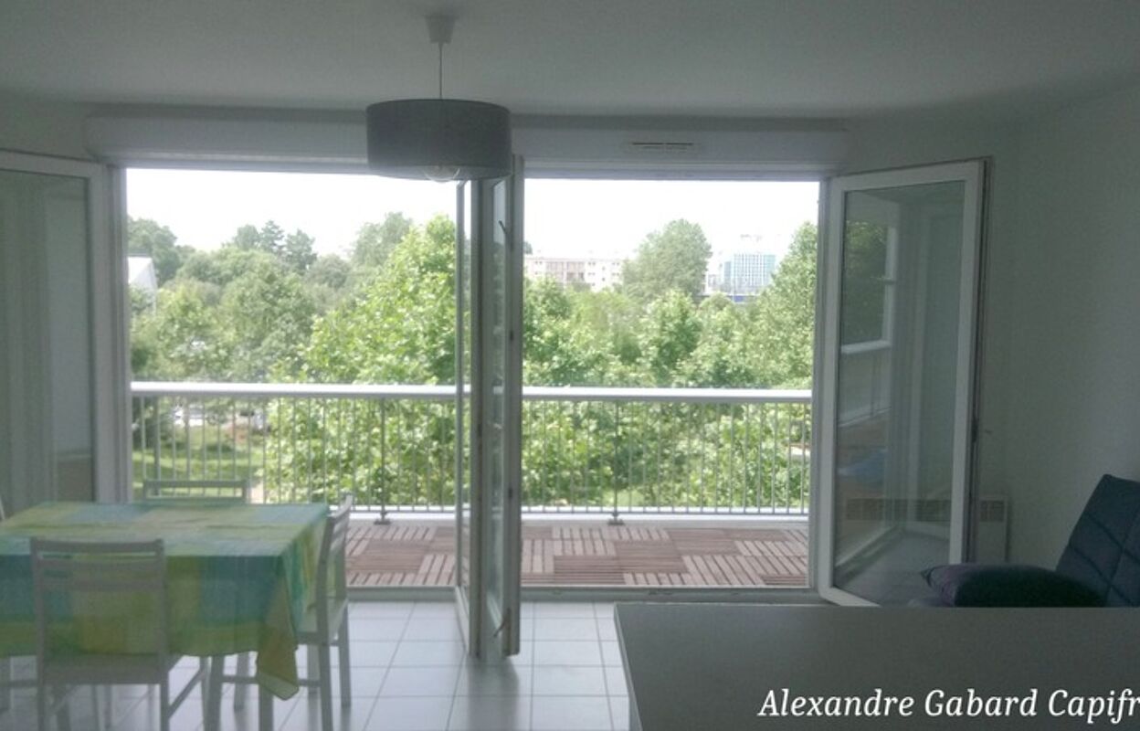 appartement 2 pièces 47 m2 à vendre à Bordeaux (33000)