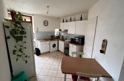 location appartement 360 € CC /mois à proximité de Montrond-les-Bains (42210)