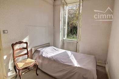 Maison 14 pièces 145000 €