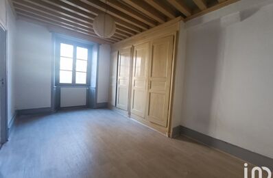 immeuble  pièces 208 m2 à vendre à Saint-Bonnet-le-Château (42380)