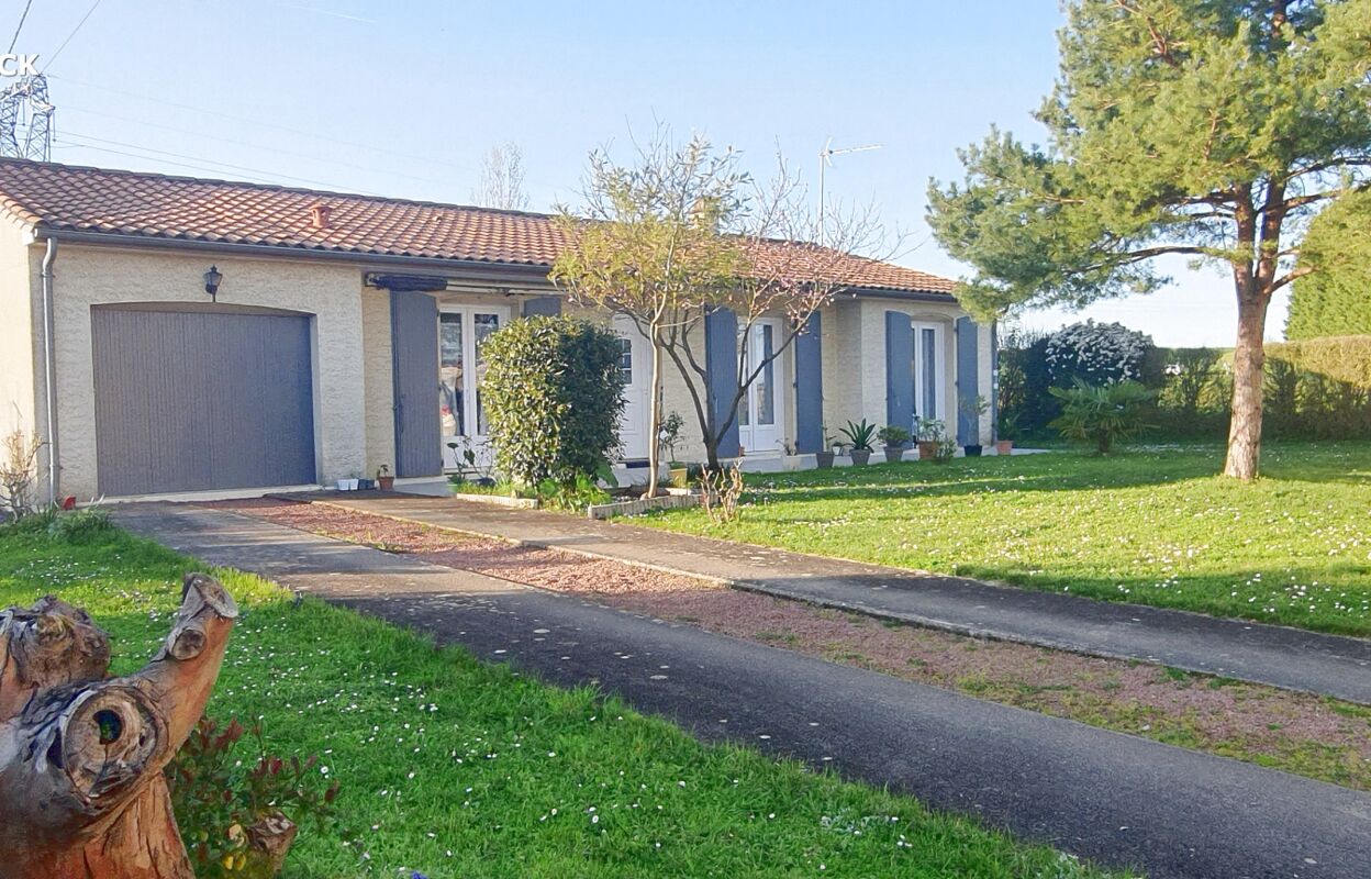 maison 5 pièces 101 m2 à vendre à Coulon (79510)