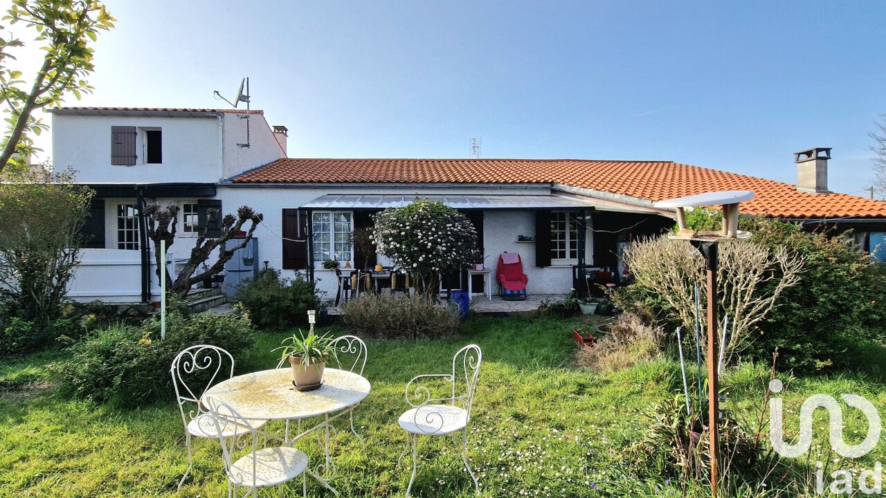 maison 5 pièces 132 m2 à vendre à Saint-Palais-sur-Mer (17420)