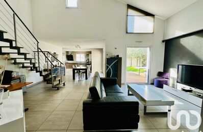 vente maison 622 000 € à proximité de Saint-Julien-des-Landes (85150)