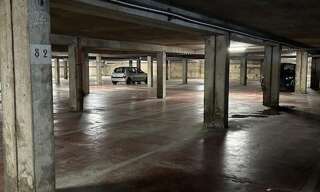 Garage   m² à louer à Poitiers (86000)