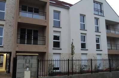 location appartement 743 € CC /mois à proximité de Bazoches-sur-Guyonne (78490)