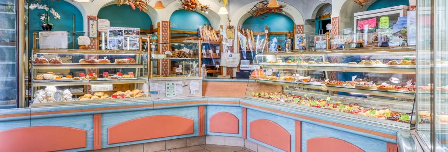 Commerce 11 Pièces 285 m² à vendre à Fussy (18110)