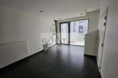 Local industriel  4984 €