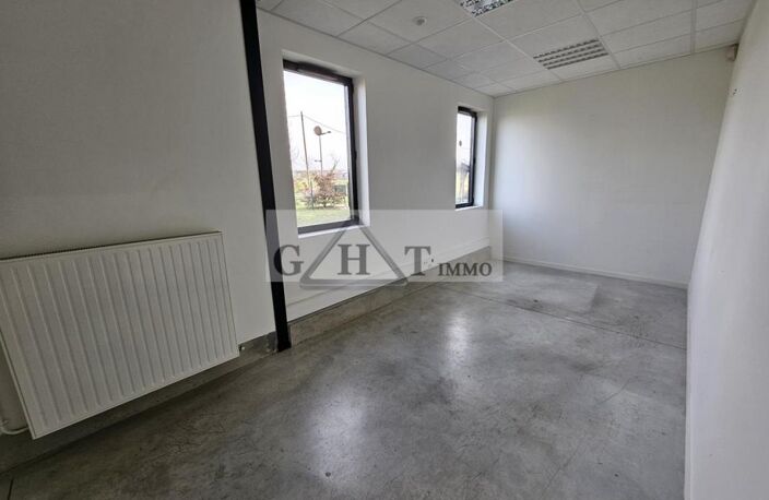 ENTREPÔT+ ATELIER 424 M² — photo 2