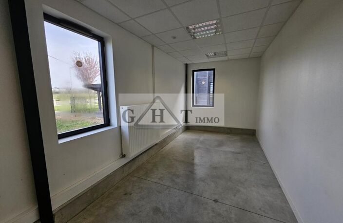 ENTREPÔT+ ATELIER 424 M² — photo 3