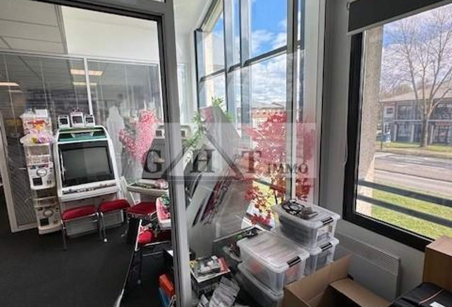 Bureaux à vendre de 140 m² à vendre à Serris — photo 1