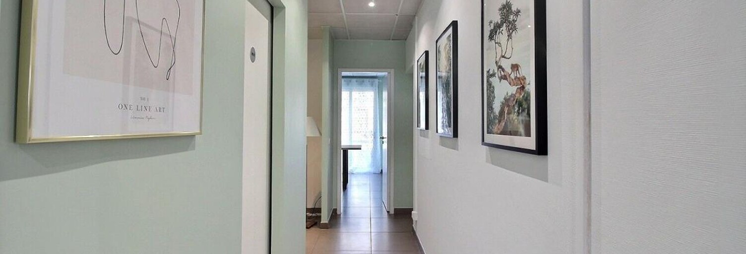 Bureau  11 m² à louer à Marseille 2 (13002)