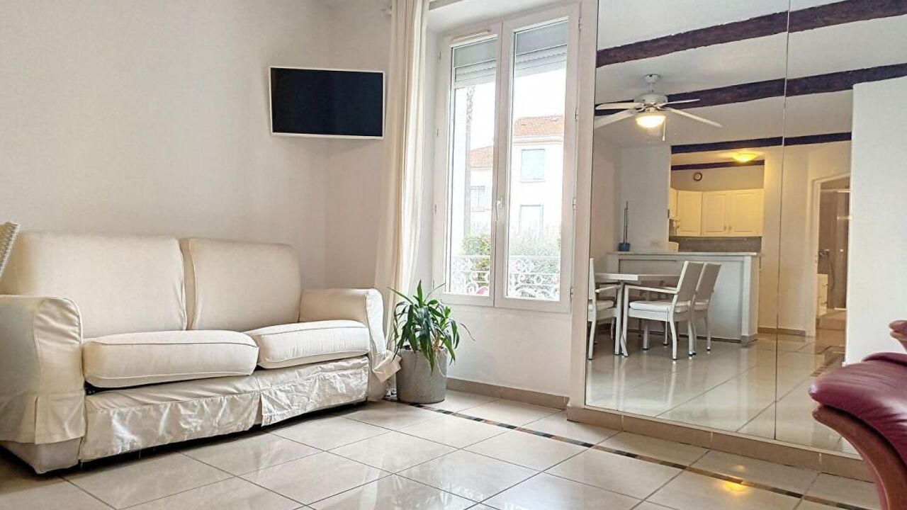 appartement 2 pièces 44 m2 à vendre à Saint-Raphaël (83530)