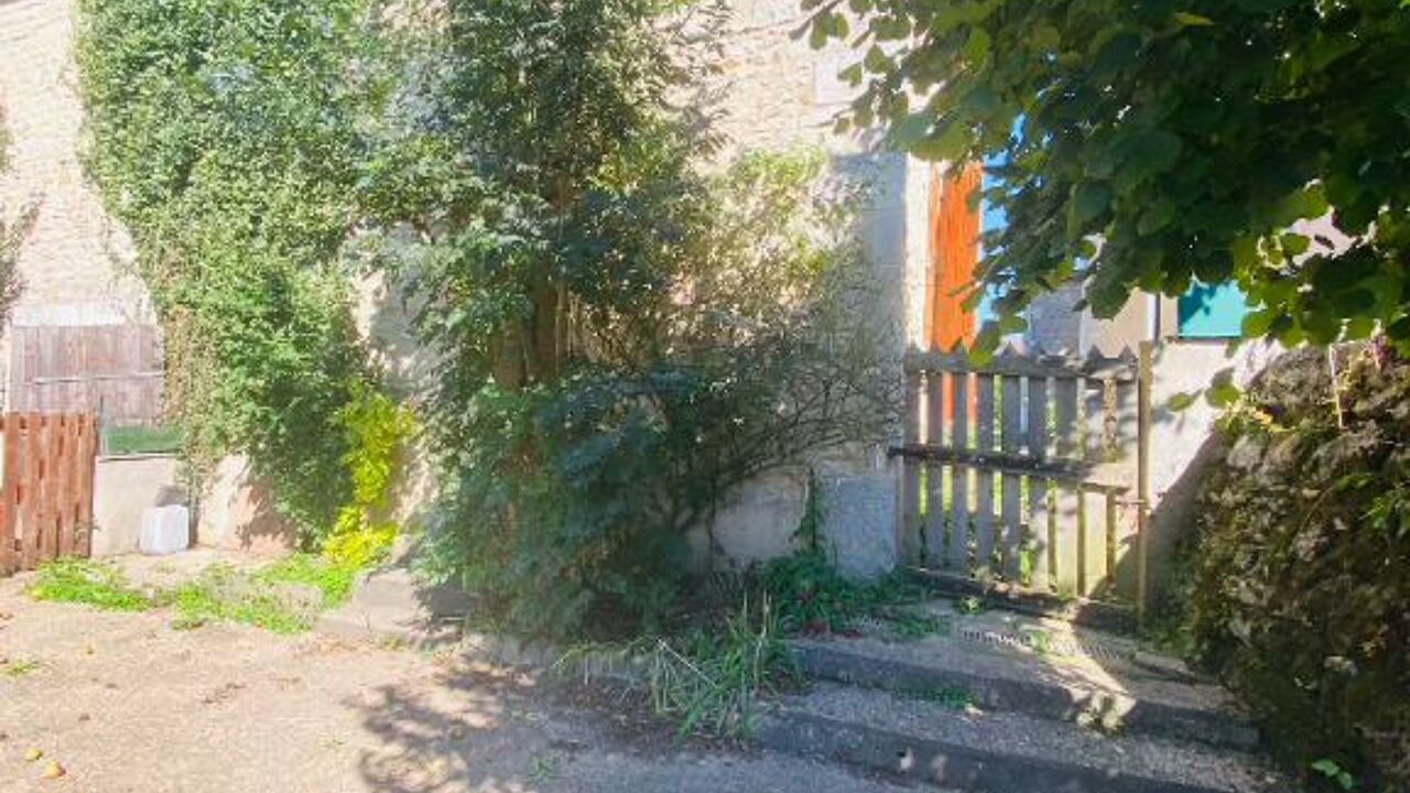 maison 3 pièces 94 m2 à vendre à Valdivienne (86300)