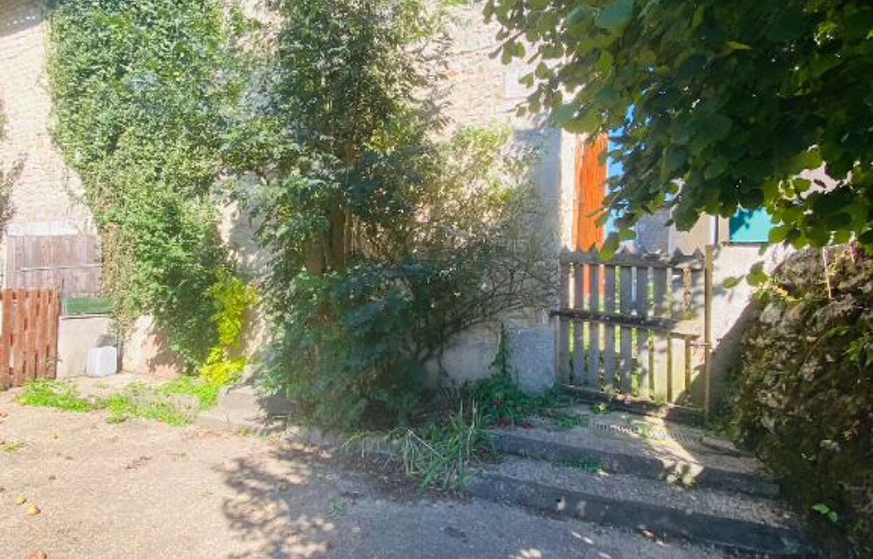 maison 3 pièces 94 m2 à vendre à Valdivienne (86300)